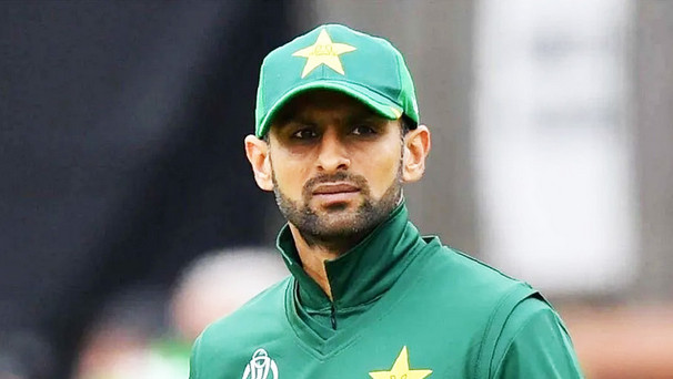 মিরপুর রয়্যালসে খেলবেন শোয়েব মালিক, ৭ দলের চূড়ান্ত স্কোয়াড ঘোষণা