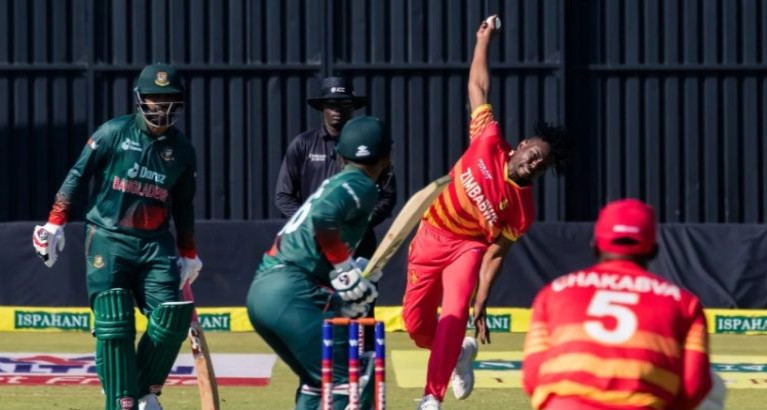জিম্বাবুয়েকে বিশাল রানের টার্গেট দিল বাংলাদেশ