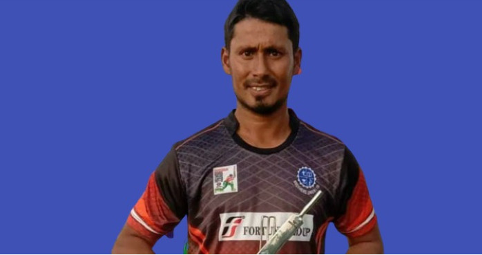 ইংল্যান্ডে ব্যাট ও বল হাতে ক্রিকেট বিশ্বকে চমকে দিলেন মোহাম্মদ আশরাফুল
