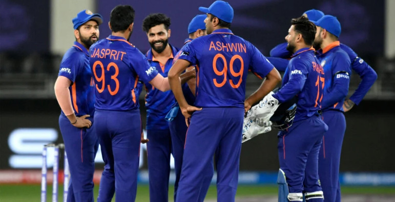 অধিনায়ক রোহিত শর্মার উত্তেজনা বাড়ালেন রবিচন্দ্রন অশ্বিন