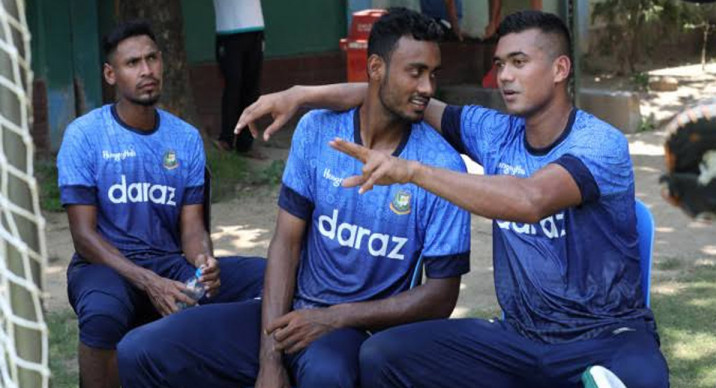চরম দু:সংবাদ: আবারো ইনজুরিতে পড়েছেন দেশের অন্যতম সেরা পেসার, অনিশ্চিত এশিয়া কাপ
