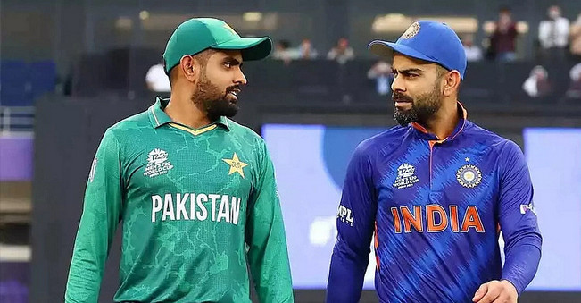এশিয়া কাপে পাকিস্তানের বিপক্ষে কোহলি হাফ সেঞ্চুরি করবে