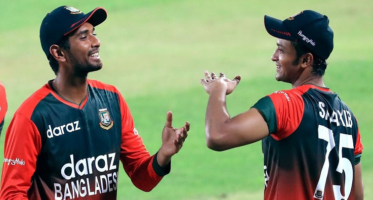 এশিয়া কাপে রোহিত, বাবরদের পেছনে ফেলে স্ট্রাইক রেটের দিক দিয়ে শীর্ষে বাংলাদেশে তারকা ব্যাটার