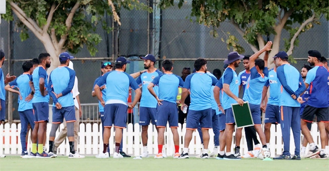 পাকিস্তানের বিপক্ষে ভারতের একাদশ ফাঁস, দেখেনিন একাদশে আছেন যারা