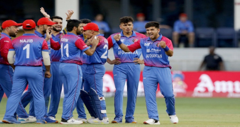 শুরুতেই তিন উইকেট হারিয়ে চাপে শ্রীলংকা, দেখেনিন সর্বশেষ স্কোর