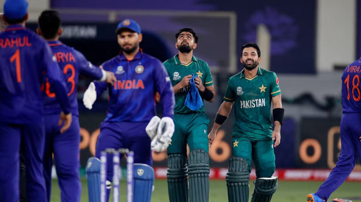 আজ মাঠে নামছে চির-প্রতিদ্বন্দ্বী ভারত পাকিস্তান, দেখেনিন সময়