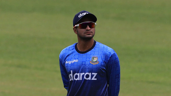 ভালো মন্দে কোথায় নেই সাকিব, ভিডিওসহ