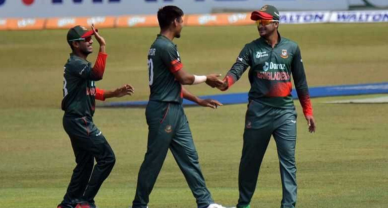 টি-টেন লিগে চার বাংলাদেশী