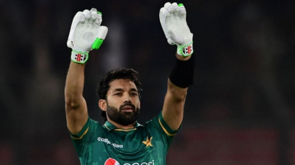 ‘সৃষ্টিকর্তা তাদের মঙ্গল করুক’- পাক ওপেনার