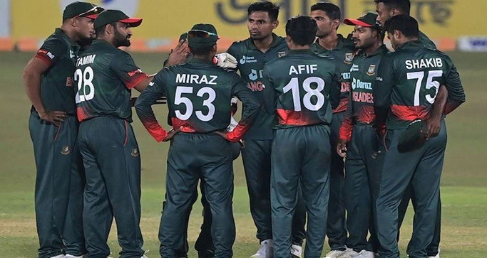 সন্ধ্যা ৭ টায় নয়, দেখেনিন আরব আমিরাতের বিপক্ষে যখন মাঠে নামছে বাংলাদেশ