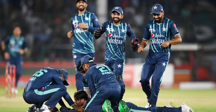 দিনের শুরুতেই টিভিতে আজকের সকল খেলার সময় সূচি