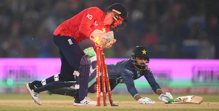 অঘোষিত ফাইনাল: শেষ হলো পাকিস্তান বনাম ইংল্যান্ডের মধ্যকার ম্যাচ, দেখেনিন ফলাফল