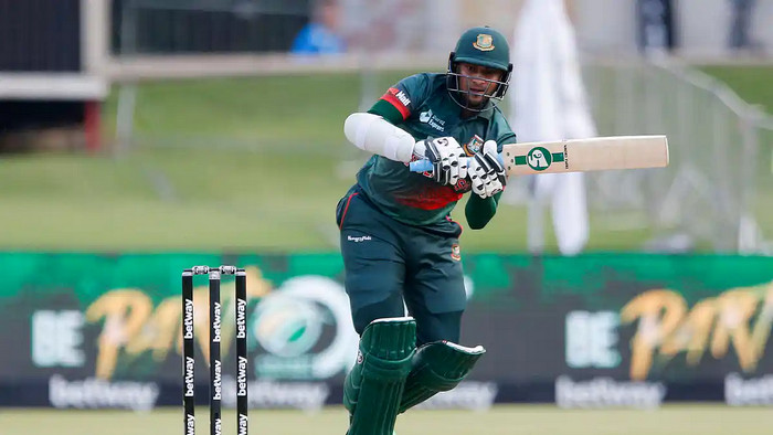 ৭ নম্বরে ব্যাটিং করার কারণ ব্যাখ্যা করলেন সাকিব