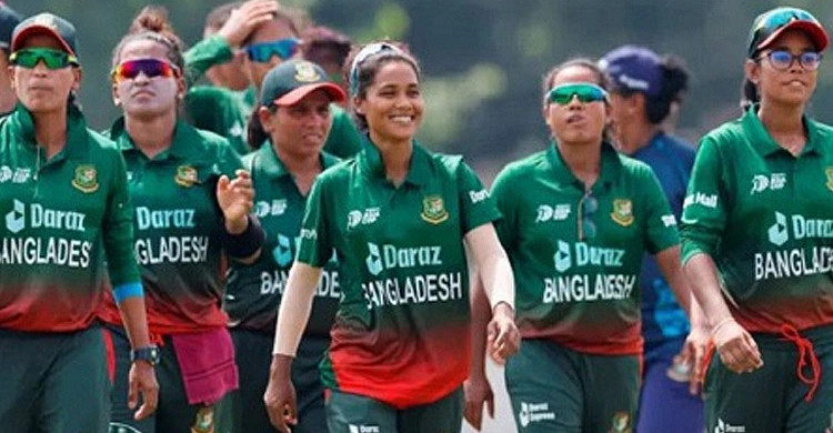 আউট, আউট, আউট, দেখেনিন সর্বশেষ স্কোর