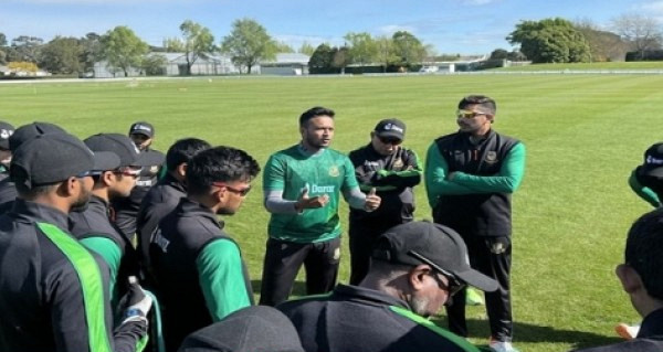 বাঁচা-মরার ম্যাচে দলকে নতুন টোটকা দিলেন সাকিব