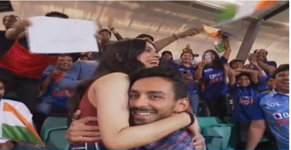 ভারত-নেদারল্যান্ডসের মধ্যকার সুপার টুয়েলভের ম্যাচের মাঝে ঘটলো অদ্ভুত এক ঘটনা