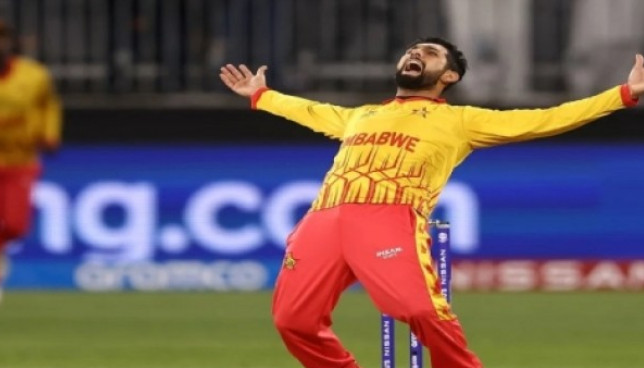 কোহলির রেকর্ড ভেঙে দিলেন রাজা