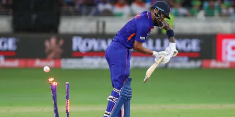 'ভারতের মাথা ব্যাথার কারণ রাহুল'