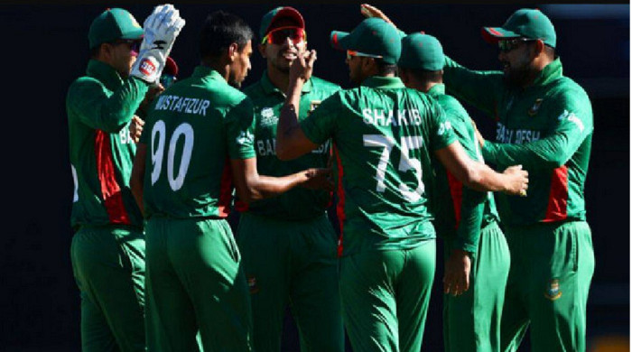 ৪ ব্যাটার, ৪ অলরাউন্ডার ও ৩ পেসার নিয়ে ভারতের বিপক্ষে আগামীকালের ম্যাচের জন্য একাদশ ঘোষণা করলো বাংলাদেশ
