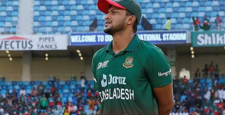 ব্রেকিং নিউজ: বিসিবি কর্তাদের প্রভাবমুক্ত নিজের পছন্দের সেরা দল গড়তে চান সাকিব