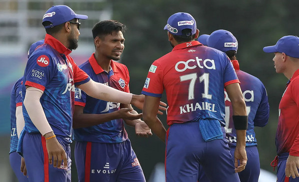 রিটেন ক্রিকেটারের তালিকা প্রকাশ করলো দিল্লি ক্যাপিটালস, দেখেনিন মুস্তাফিজের অবস্থান