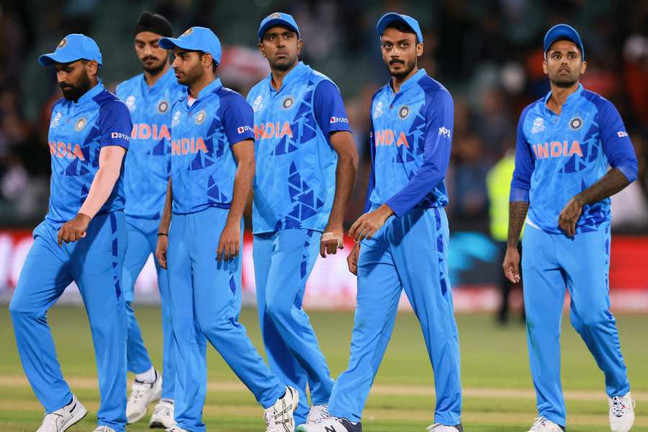 ক্রিকেট বিশ্বে নতুন ‘চোকার্স’ ভারতীয় দল