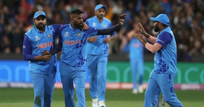 ভারতীয় ক্রিকেটে ইতি ঘটছে রোহিত যুগের