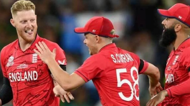 চমক দিয়ে ফাইনাল ও টুর্নামেন্ট সেরা ক্রিকেটারের নাম ঘোষণা