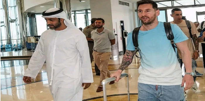 দলের সাথে যোগ দিলেন মেসি