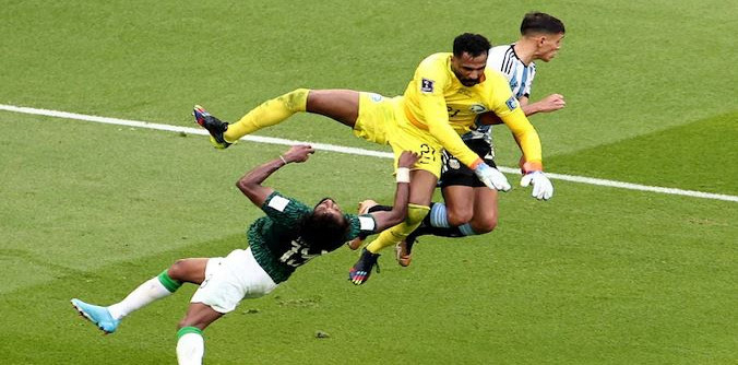 জানা গেল সৌদির সেই ফুটবলারের সর্বশেষ অবস্থা