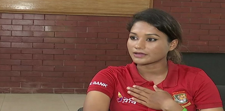 নিজের ক্রাশ এর নাম জানালেন জাহানারা আলম