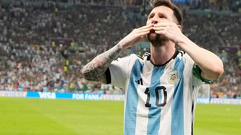 মেসিকে ছাড়া একাদশ ঘোষণা
