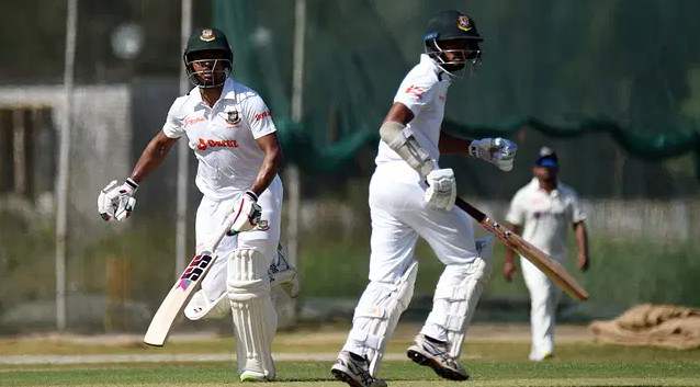বাংলাদেশ বনাম ভারতের মধ্যকার একমাত্র টেস্ট ম্যাচের প্রথম দিনের খেলা শেষ