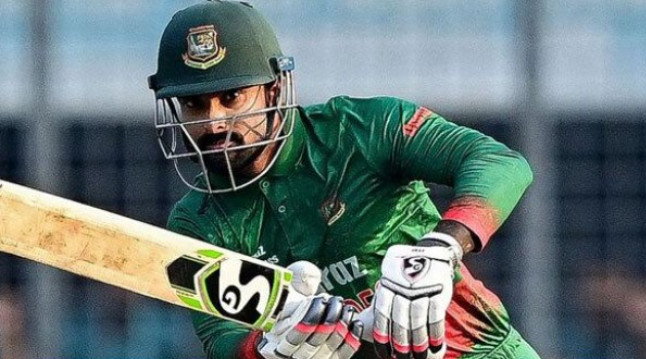 লড়ছেন সাকিব-লিটন, দেখেনিন সর্বশেষ স্কোর