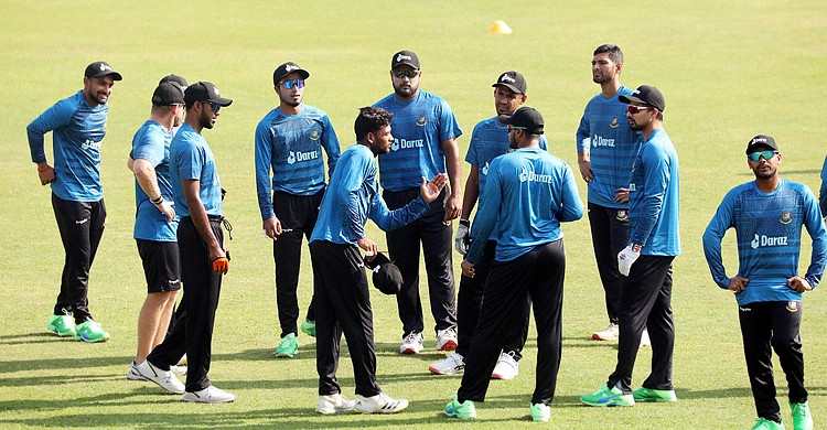 ৪ ব্যাটার, ৪ অলরাউন্ডার ও ৩ পেসার নিয়ে ভারতে বিপক্ষে শক্তিশালী একাদশ ঘোষণা করলো বাংলাদেশ