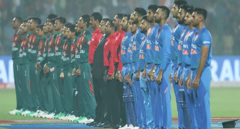৪ ব্যাটার, ৪ অলরাউন্ডার ও ৩ পেসার নিয়ে একাদশ সাজিয়েছে বাংলাদেশ