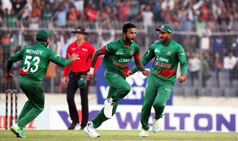 ভারতকে সিরিজ হারানোয় বাংলাদেশকে নিয়ে টুইটারে প্রশংসার ঝড়