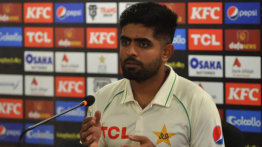 দায়িত্ব নিয়েই বাবরকে নিয়ে নতুন মিশনে আফ্রিদি