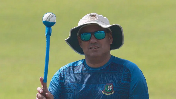 ডমিঙ্গোর বিদায়