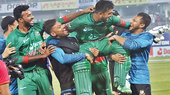 একাদশে একজন বাংলাদেশী রেখে চমক দিয়ে বর্ষসেরা ওয়ানডে একাদশ ঘোষণা করলো উইজডেন