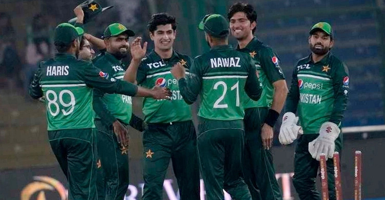 অবিশাস্য ভাবে শেষ হলো পাকিস্তান বনাম নিউজিল্যান্ডের মধ্যকার প্রথম ওয়ানডে ম্যাচ, দেখেনিন ফলাফল
