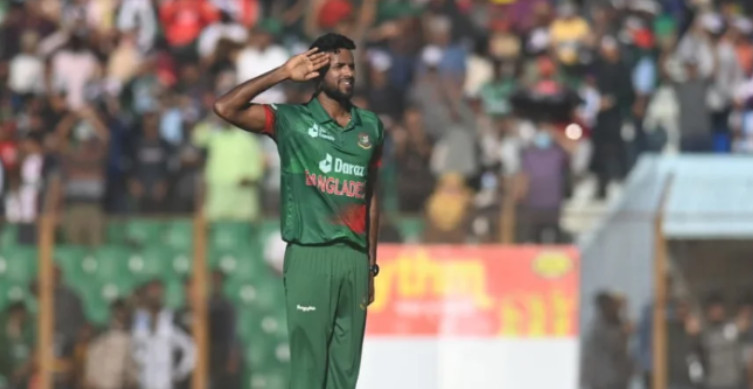 কাটার শিখছেন তারকা পেসার এবাদত