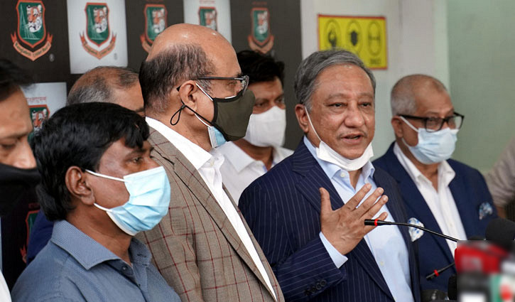 বিতর্কিত সিদ্ধান্ত নিয়ে যা বললো বিসিবি