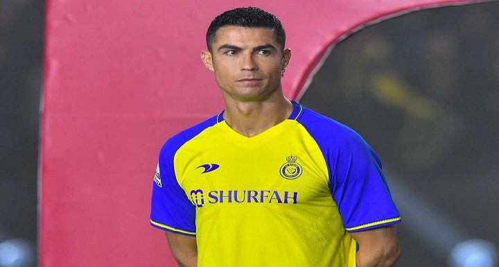 আকাশ ছোয়া বেতনে বাবুর্চি খুঁজছেন রোনালদো