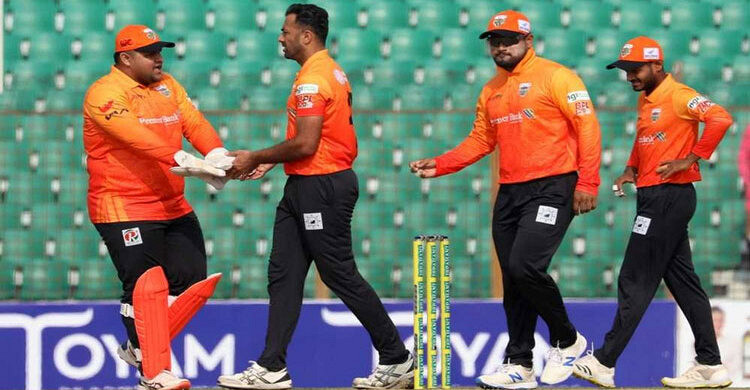 ৪০০ করে ব্রাভো-সাকিবদের এলিট ক্লাবে ওয়াহাব