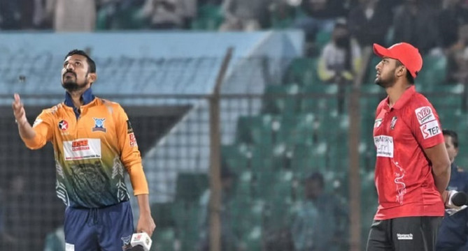 বিপিএলের ৩য় পর্বে শেষে, ব্যাট ও বল হাতে সেরা ক্রিকেটারদের তালিকায় নাসিরের চমক