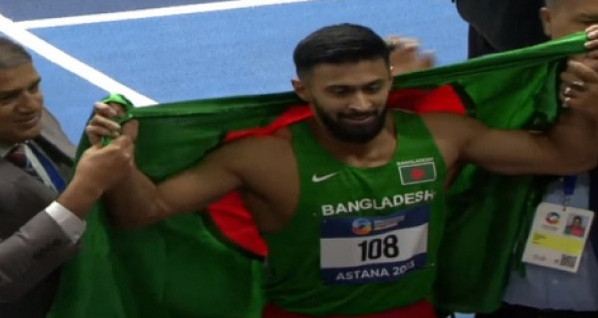 চ্যাম্পিয়নশিপে ইতিহাস গড়ে স্বর্ণ জয় ইমরানুরের