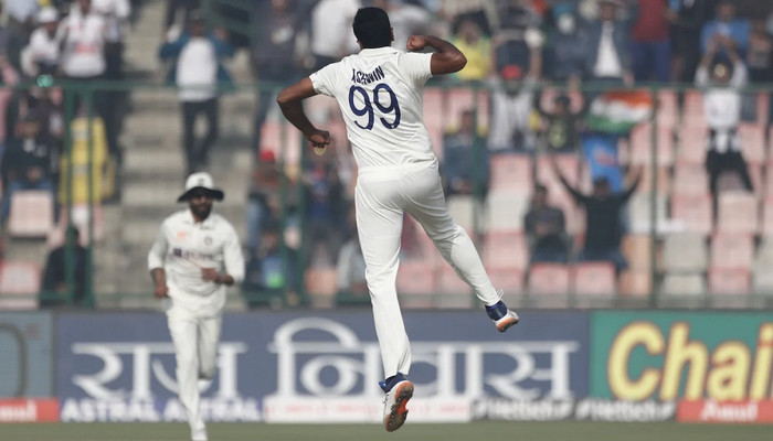 ভারতকে অল-আউট করে উল্টো বিপদে অস্ট্রেলিয়া