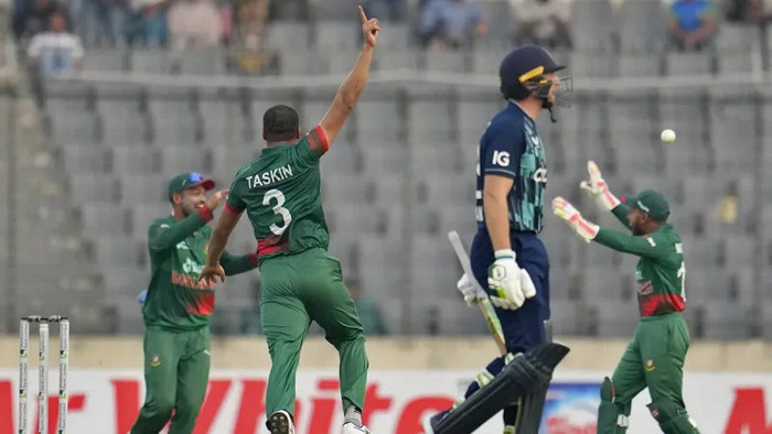 টস শেষ, দেখেনিন দুই দলের একাদশ