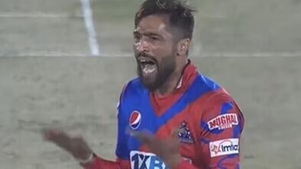 আবারও বিতর্কে আমির